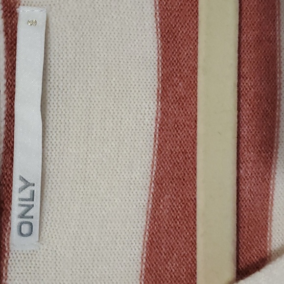 Only Women's Sweater size S - Picture 4 of 10